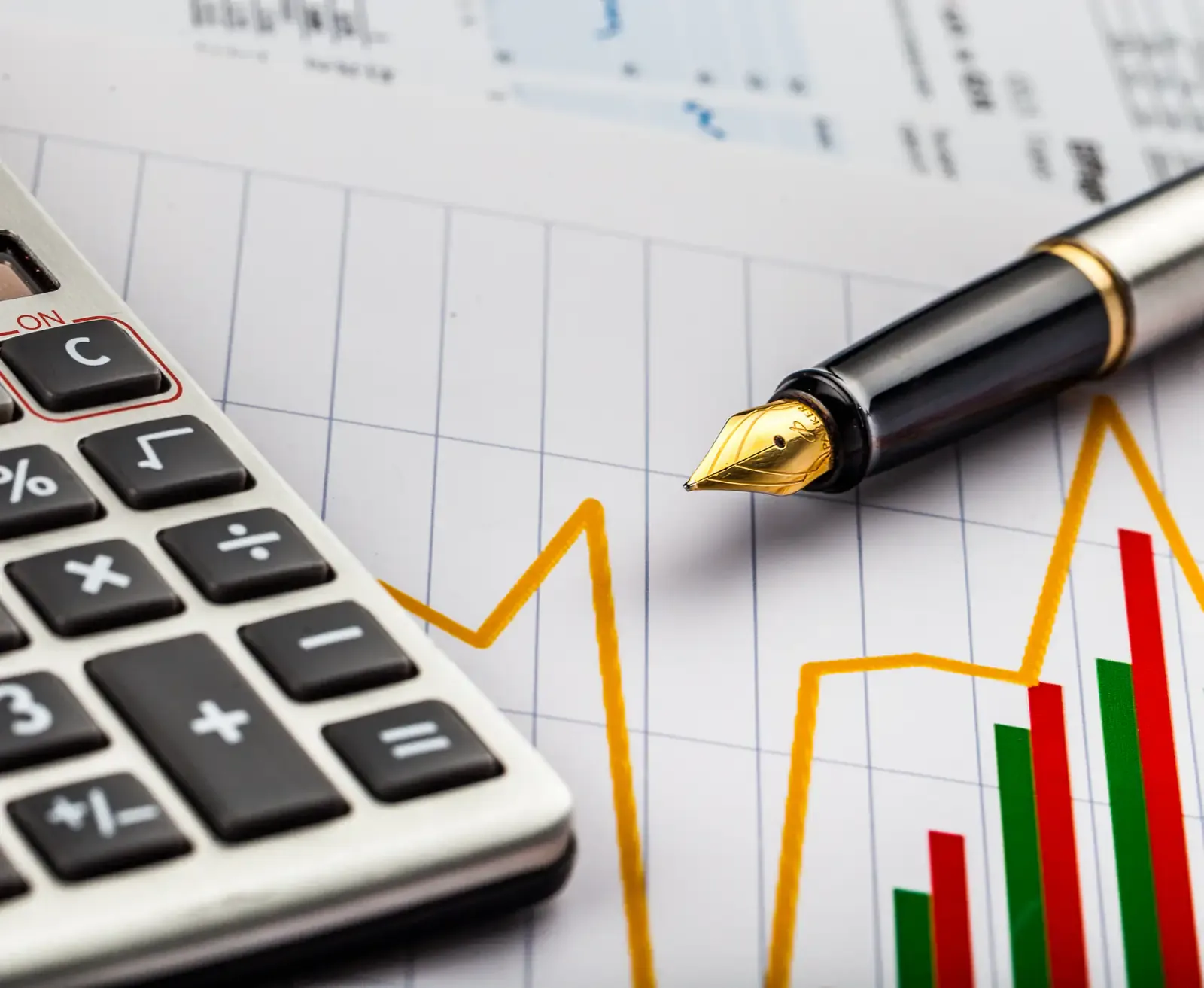 Cost analysis and price comparison for UAE company setup